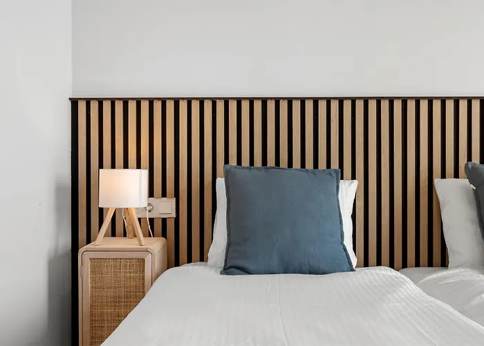 Floor Seaview Apartment