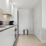 Apartment Floor Seaview *